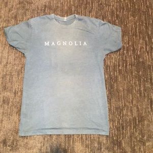 Magnolia t shirt